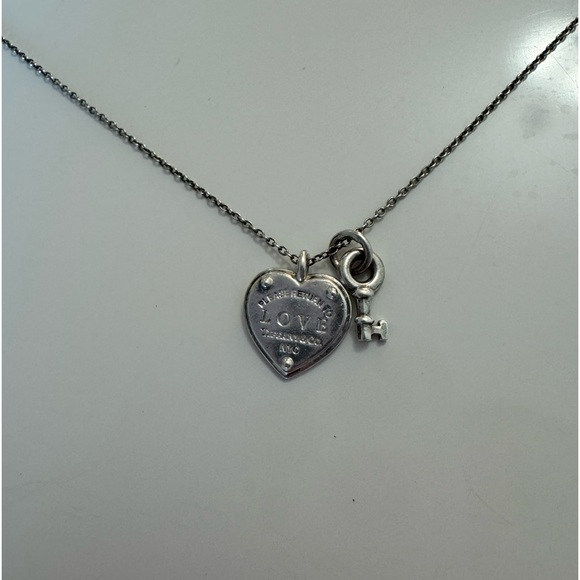 Tiffany & Co “Love Heart Tag Key Pendant” Necklace - Picture 2 of 4